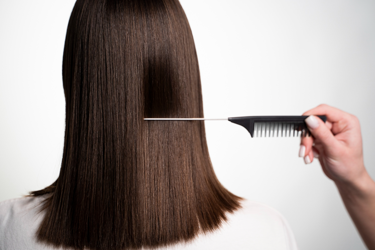 <a href='https://www.freepik.com/free-photo/beautiful-keratin-treated-hair_23987810.htm#fromView=search&page=1&position=6&uuid=9b2bd26f-134f-49f9-bf91-1504602c54af'>Image by freepik</a>